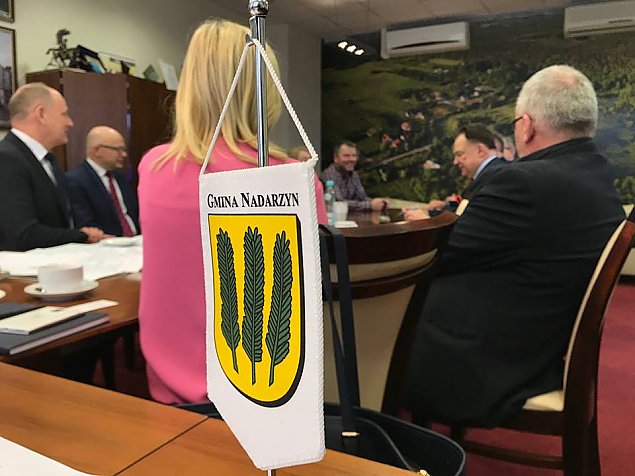 Co z Paszkowianką? Nadarzyn pomijany
