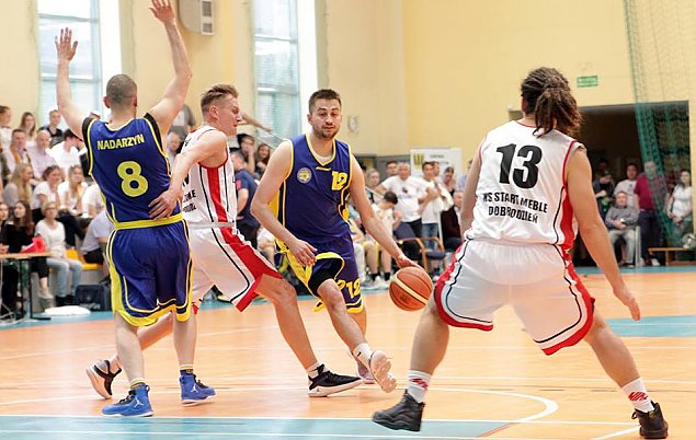 Niewielki Nadarzyn liderem sportu