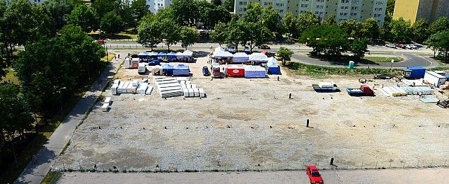 Bazar na Trockiej wciąż w budowie. Kiedy otwarcie?