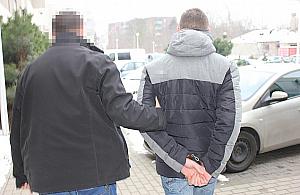 Napad na 15-latka. Łupem padł smartfon za 900 zł