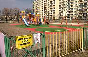 Kolorowy boom na place zabaw. Jeszcze na wakacje