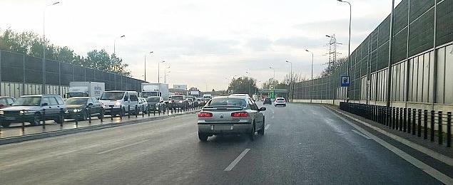 Zgasło zielone dla S7. Trasa opóźniona