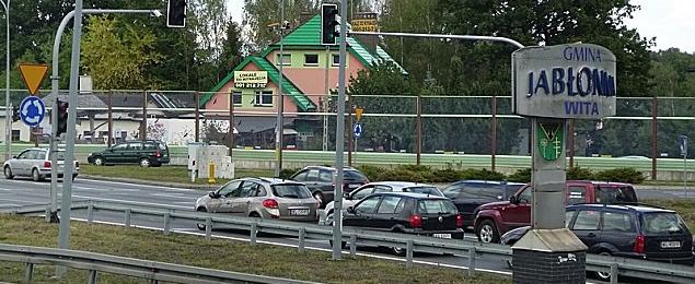 Sąd kwestionuje kamery na rondzie w Jabłonnie