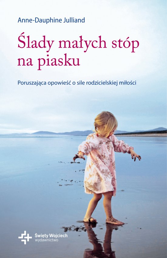 �lady ma�ych st�p na piasku