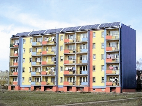 RSM Praga zamontuje solary na blokach