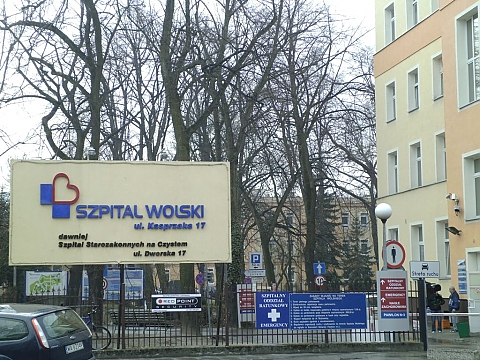 alt='Alarm bombowy w Szpitalu Wolskim'