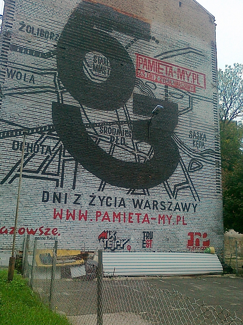 alt='Pamita-my. 63 dni z ycia Warszawy'