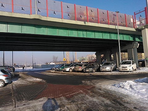 Obwodnica Piaskw z rondem pod wiaduktem i dodatkowy parking