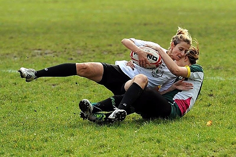 Babki z jajem: kobiety graj w rugby