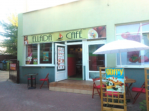 alt='Ellada Cafe - kolorowo, plastikowo, sodko'