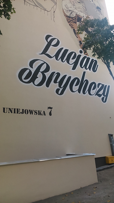 alt='Legenda Legii na gigantycznym muralu przy Uniejowskiej'