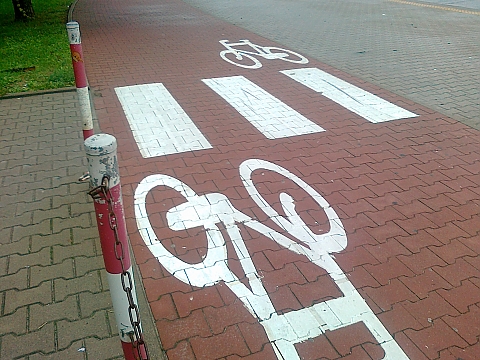 alt='Odnie drogi rowerowe. Tylko dwie'