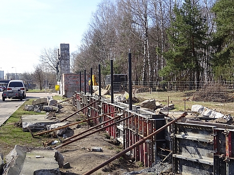 alt='Trwa remont ogrodzenia Cmentarza ydowskiego'