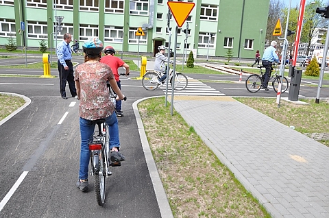 Wolskie miasteczko ruchu drogowego pka w szwach