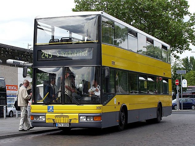 alt='Pitrowym autobusem na Chomiczwk'
