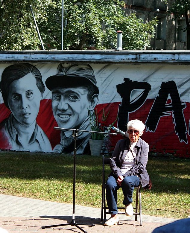 Mural dla Piechotkw. Pobrali si w czasie Powstania Warszawskiego