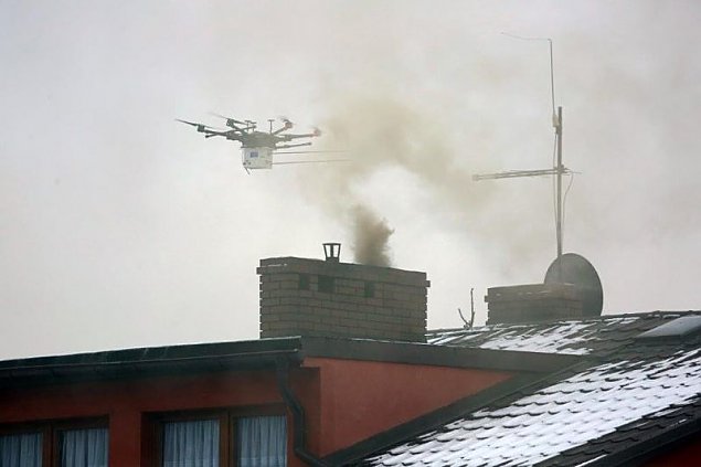 alt='Drony kontra smog. Odwana decyzja dla Wawra'
