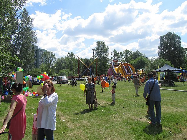 alt='Wielka impreza dla dzieci w parku Picassa'