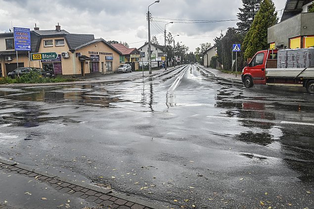 Światła zamiast ronda na skrzyżowaniu Błońskiej z Mszczonowską