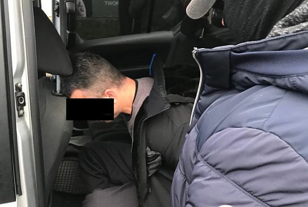 Kryminalny Nadarzyn. Zuchwa³y napad i strza³y podczas po¶cigu