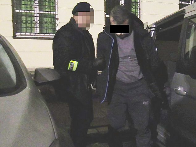 Kryminalny Nadarzyn. Zuchwa³y napad i strza³y podczas po¶cigu