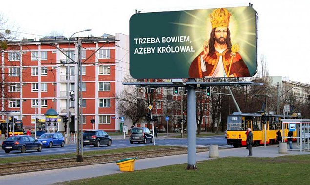 alt='Billboardy z wizerunkiem Jezusa. &quot;Moe spowoduje pocztek modlitwy&quot;'