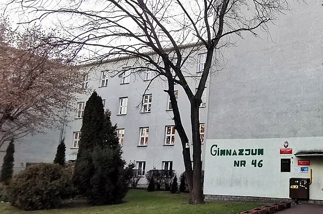 alt='Antysmogowy mural na Kasprzaka. &quot;W Warszawie potrzebny jest wstrzs&quot;'
