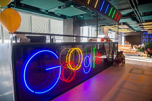 alt='Nowe biuro Google na Woli. Warszawa przyciga biznes'