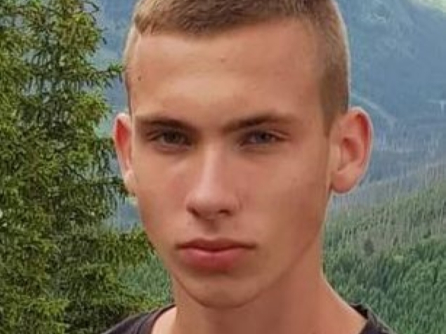 alt='Zagin 17-letni Konrad Chodkiewicz. Moe potrzebowa pomocy'