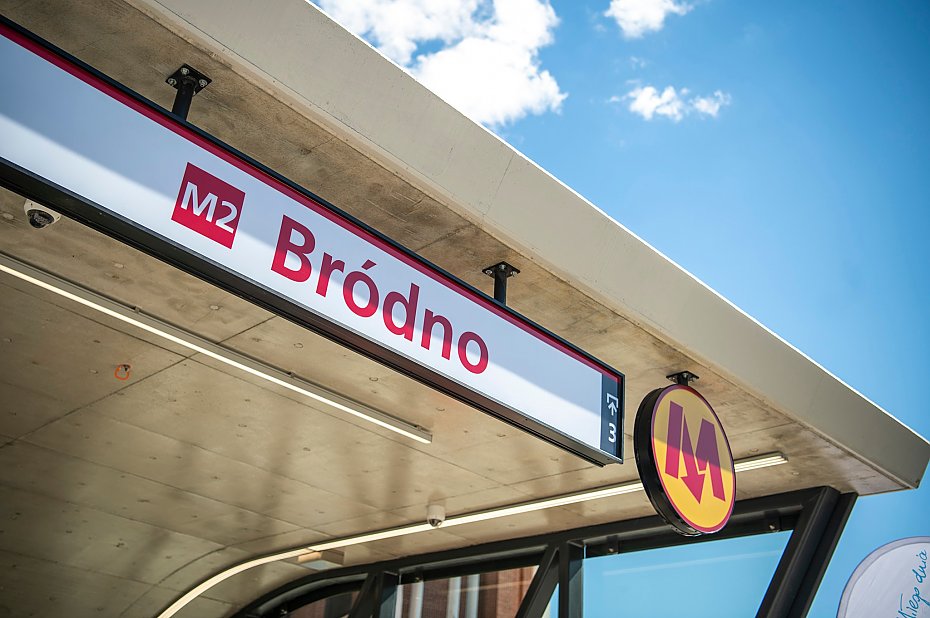 Podziemny parking przy metrze na Bródnie? "Nale¿y to zrobiæ"