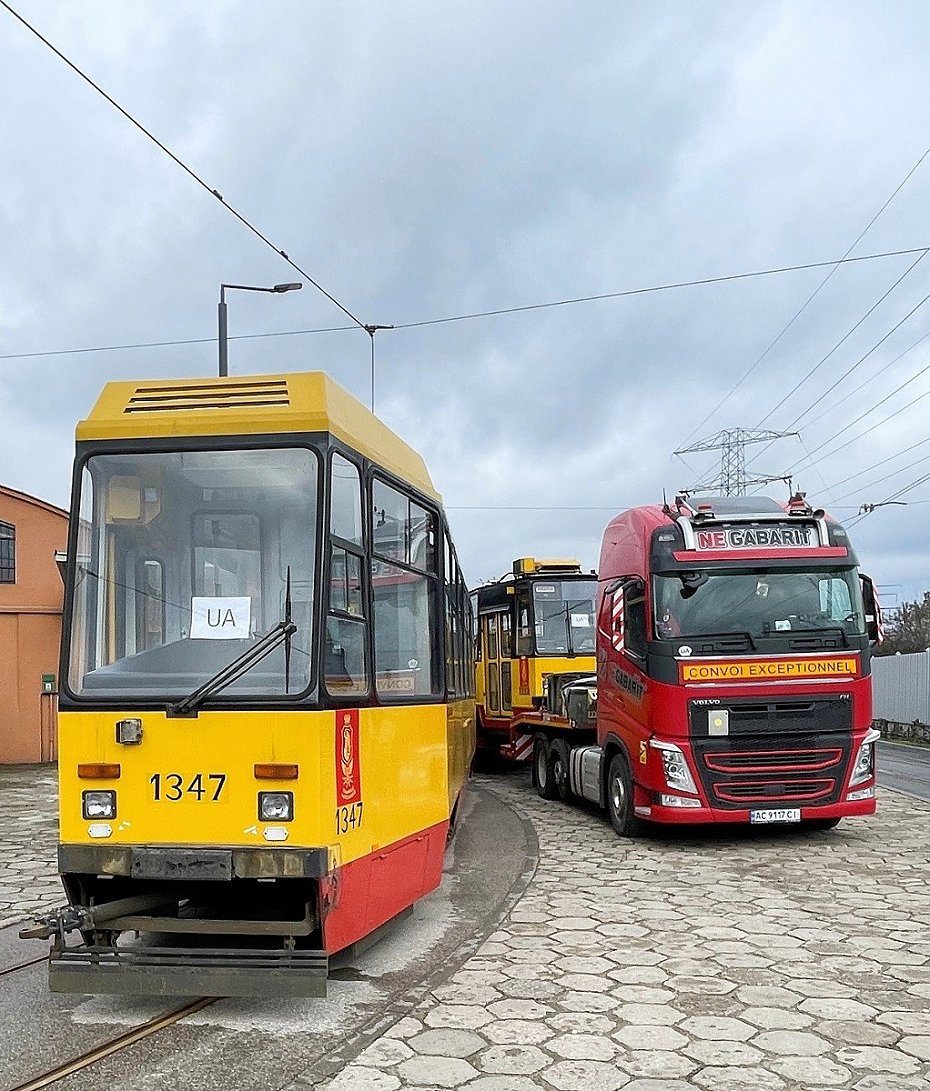 Warszawa oddaje tramwaje Ukraicom