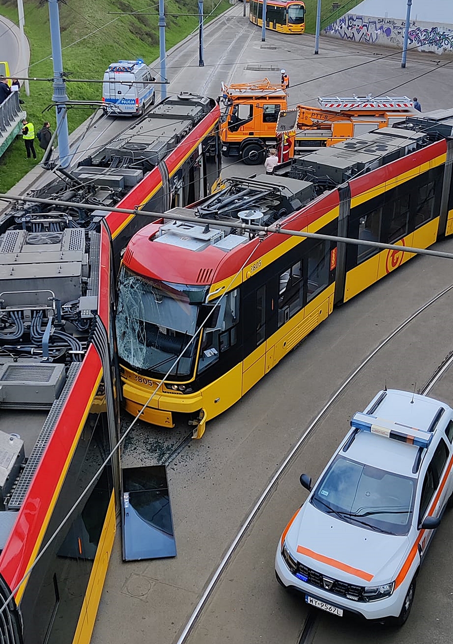 Zderzenie dwóch tramwajów na Bielanach. Cztery osoby ranne