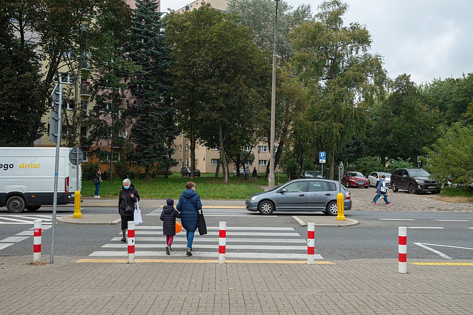 Na Przy Agorze przebuduj zebry i dodadz wicej zieleni