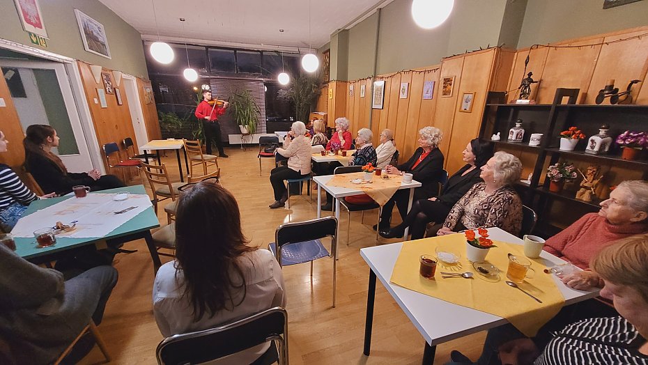 Senior aktywny, senior szczliwy