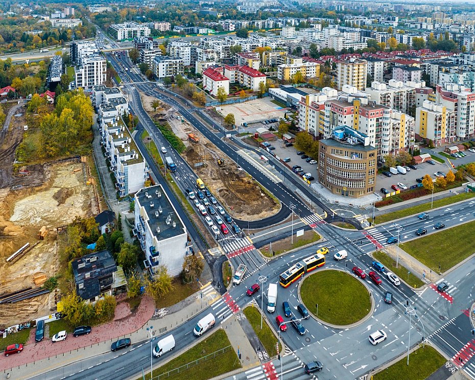alt='Zielona strzaka nie pomoe? Prawe pasy zapchane'