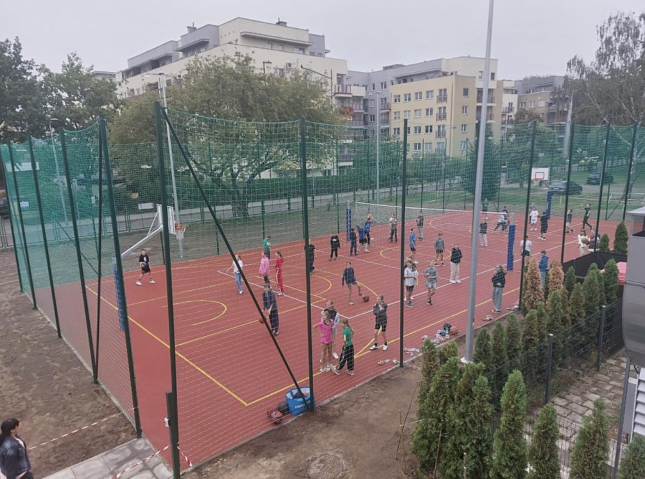 alt='To si od lat nie zmienia. Szkolne boiska wci gwnie zamknite'
