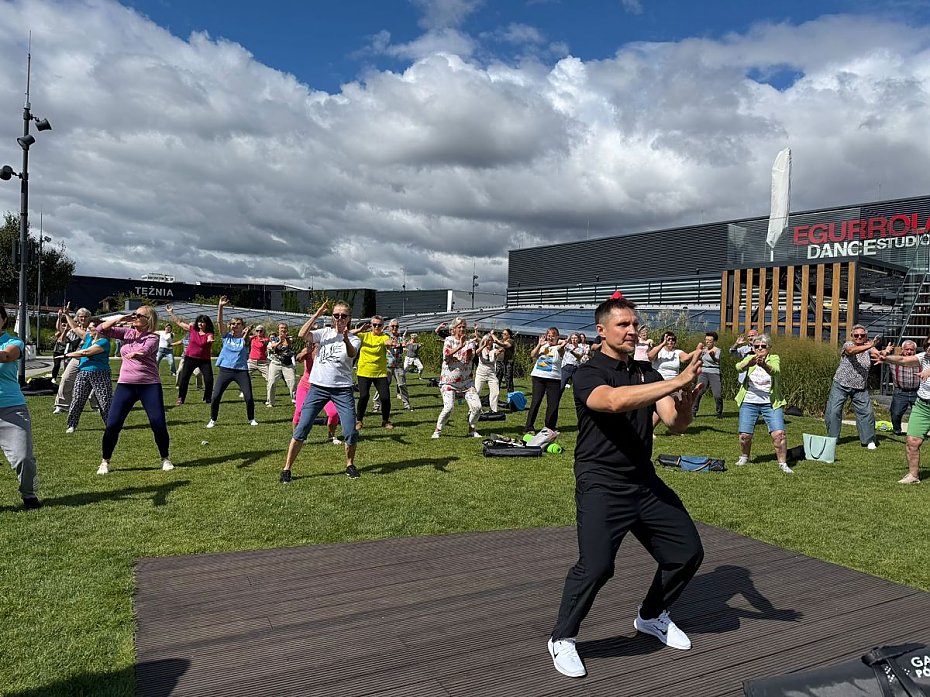 Galeria Pnocna zaprasza na darmowe zajcia Tai Chi dla seniorw