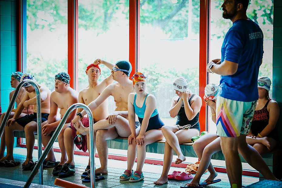 Obiekty sportowe dla zwykych mieszkacw dostpne tylko pnym wieczorem