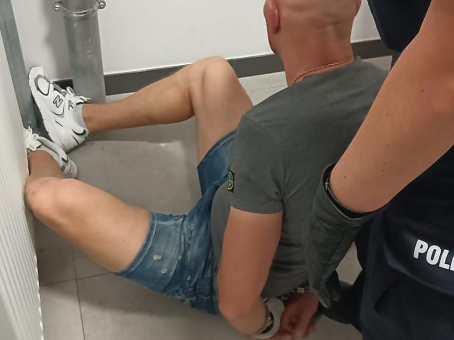 Nocne podpalenie restauracji w Warszawie. Policja zatrzymaa 46-latka