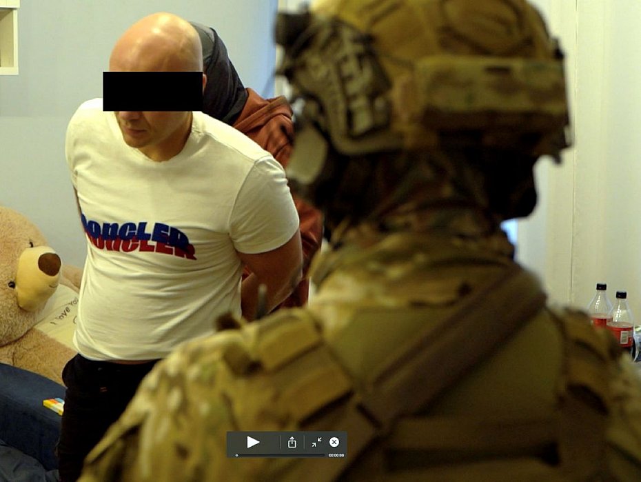 Wpadli po p miliona. Policja rozbia gang wamywaczy