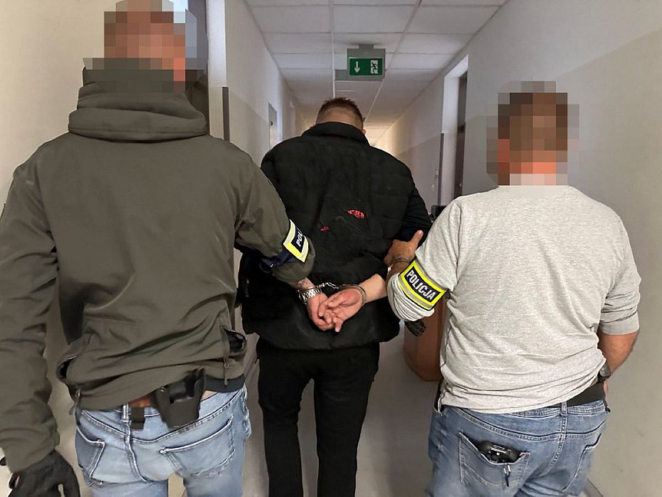 Akcja policji na Pradze. Wpad 34-letni diler i jego wsplnicy