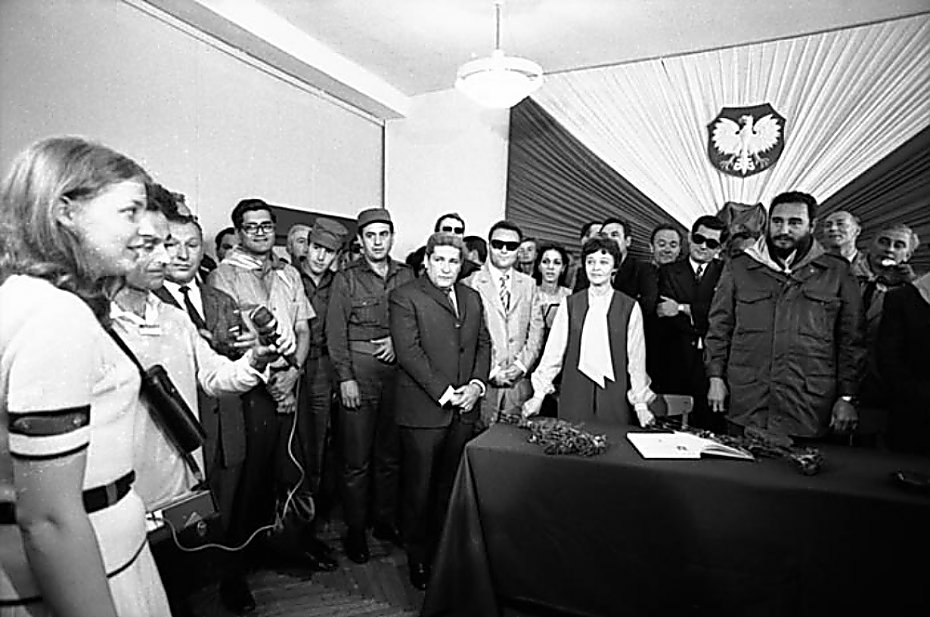 Od Che Guevary do Jana Brzechwy. 60 lat podstawwki na Zatrasiu