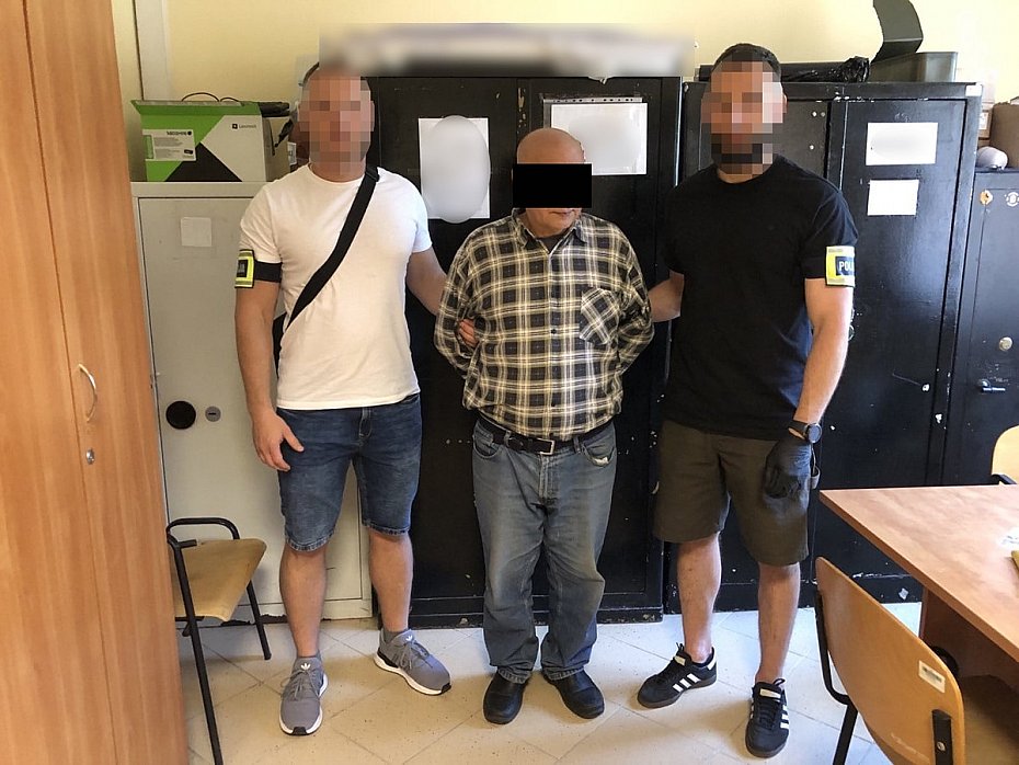 alt='Kieszonkowiec zatrzymany na legionowskim bazarze'