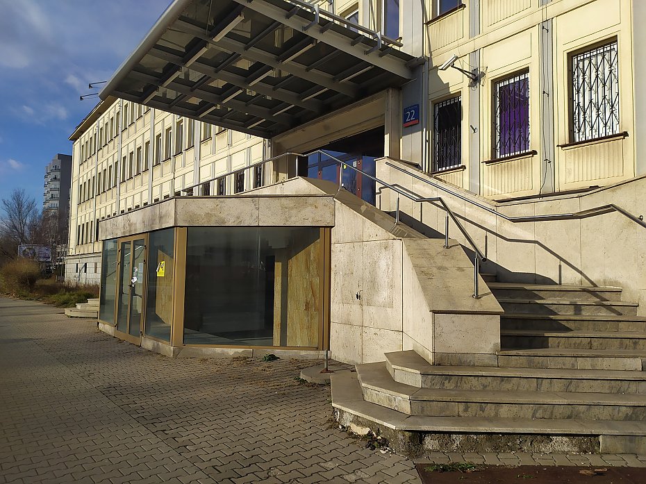 alt='Kasprzaka 22 czeka kosztowna metamorfoza'