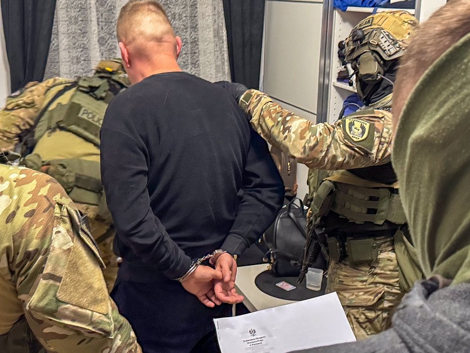 alt='Policja rozbia zorganizowan grup handlarzy narkotykw'