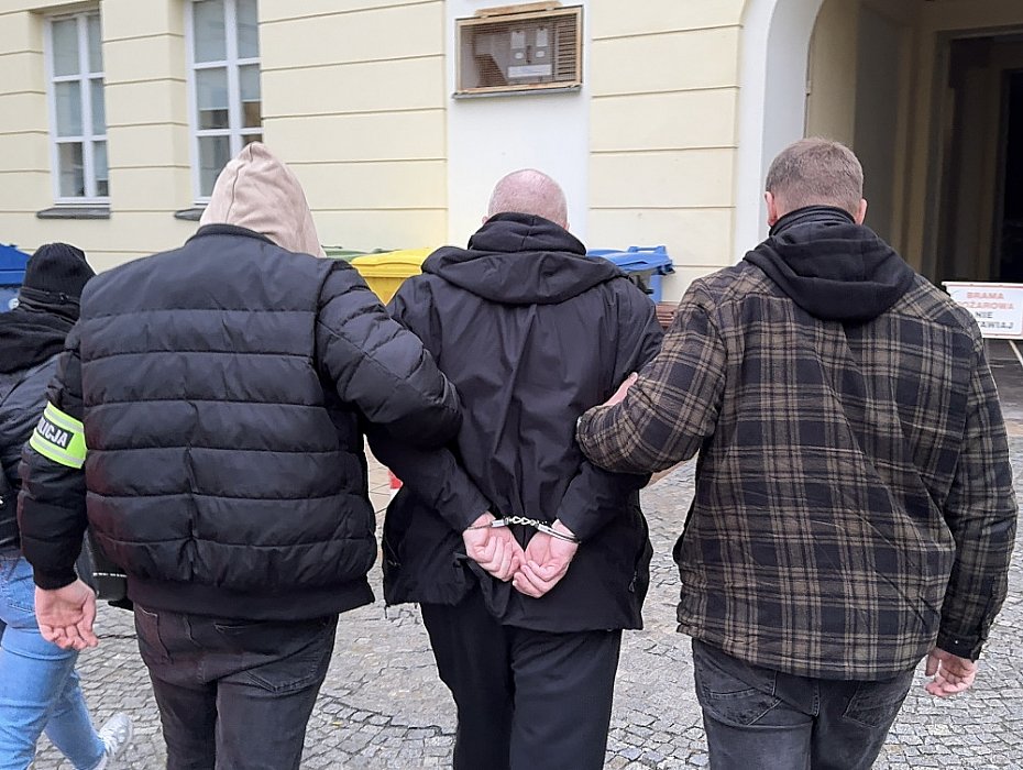 Policja rozbia zorganizowan grup handlarzy narkotykw