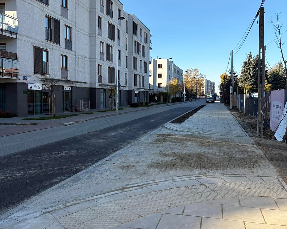 Chodnik przy Batalionw Chopskich gotowy szybciej ni planowano