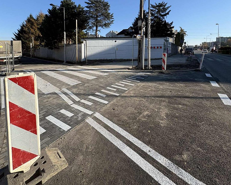 Chodnik przy Batalionw Chopskich gotowy szybciej ni planowano