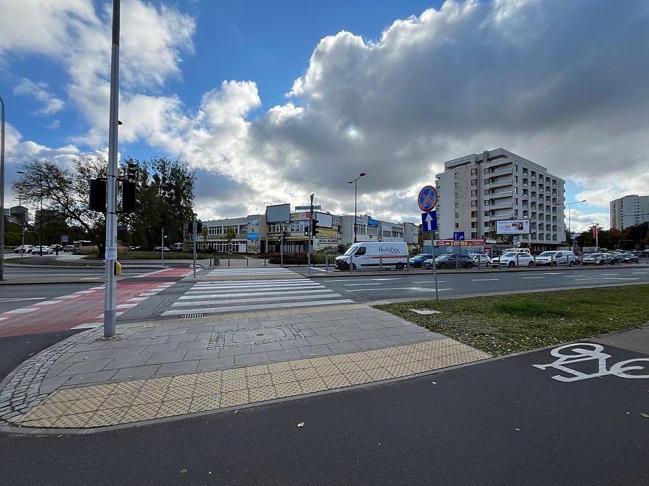 alt='Wlczyska bez cieki rowerowej. ZDM stawia na eromskiego'