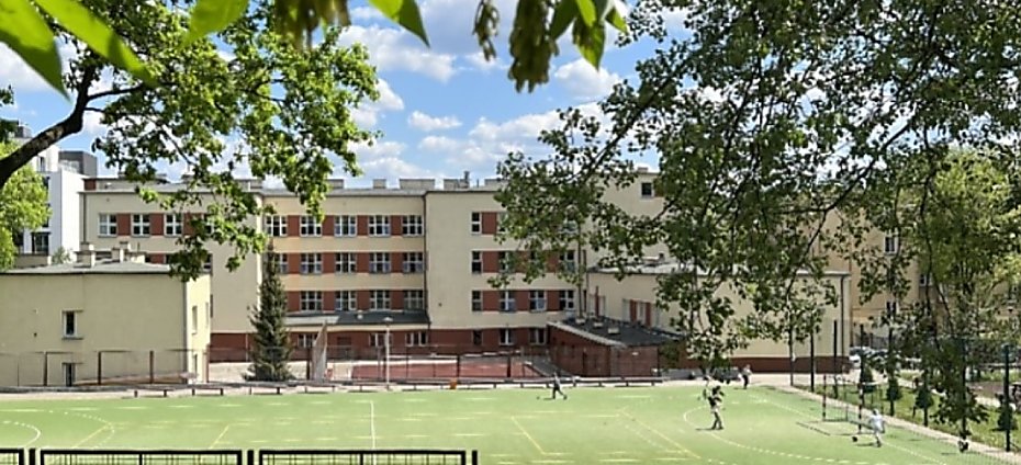 Szkolne obiekty sportowe potrzebuj remontu. Dzielnica nie ma pienidzy